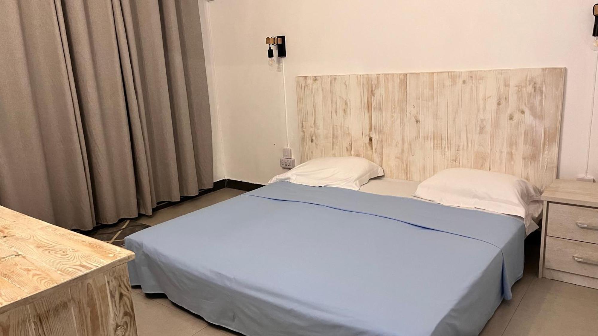 Ebony Apartment & Studio La Gaulette Εξωτερικό φωτογραφία